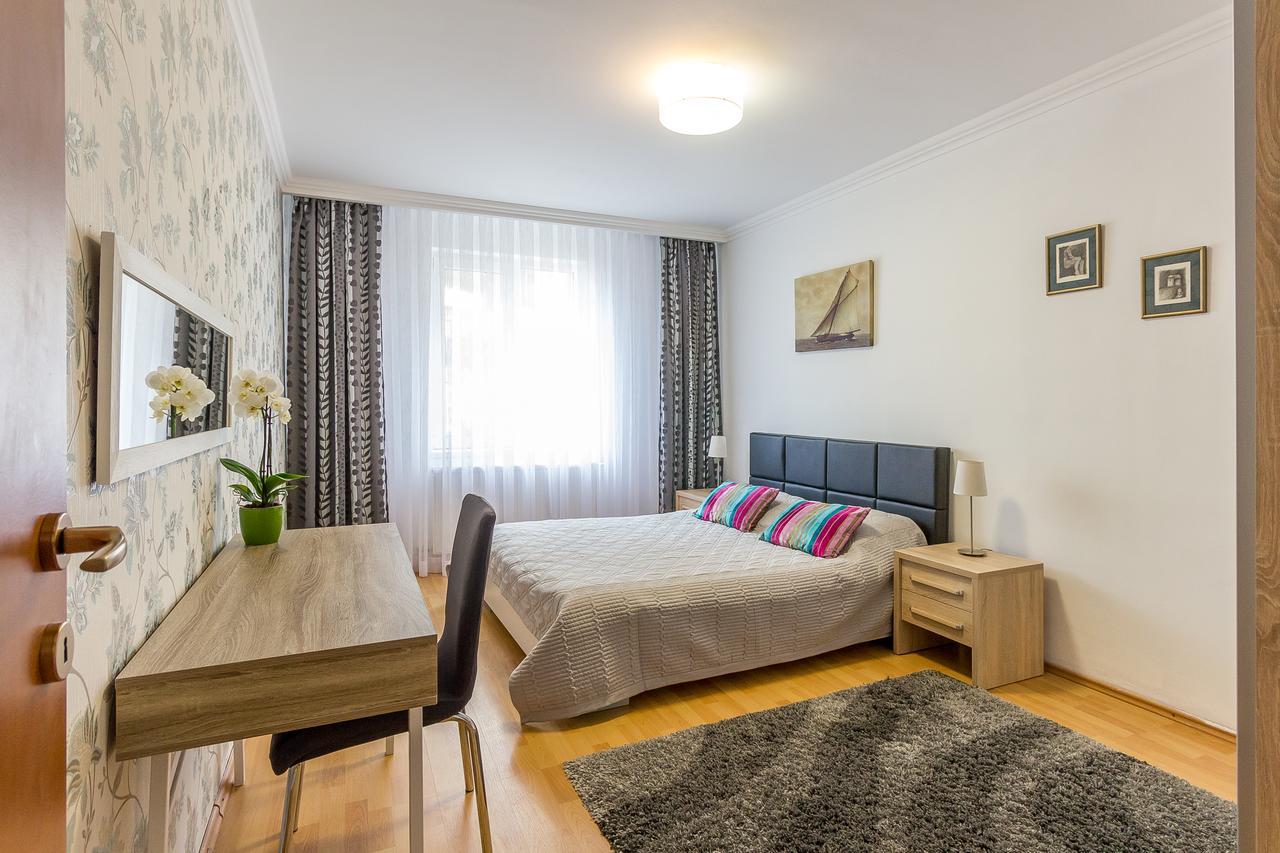 City Apartment Trifoiului Клуж-Напока Екстериор снимка